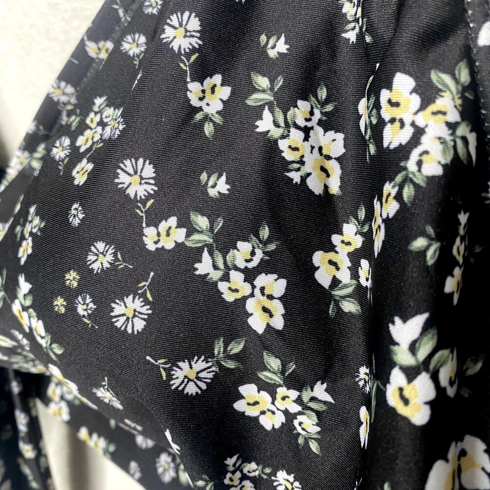 Social Angel Tie Front Bikini Top Size 3X Dark Floral Grunge Moody Romanticism - Picture 6 of 11